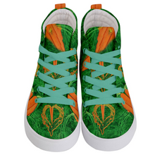 Load image into Gallery viewer, Carrot Heart Kids Hi-top shoe front