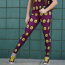 Load image into Gallery viewer, Avocado Youth and Kids Leggings