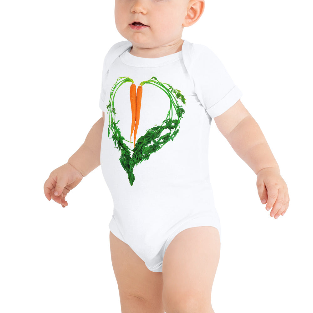 Carrot Heart Baby Short Sleeve Cotton Onesie White Front