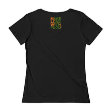 Load image into Gallery viewer, Carrot Heart Women&#39;s Scoopneck Cotton T Shirt Carribean Black Back